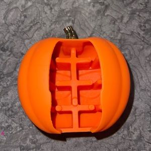 Hand sanitizer holder from bath and body works